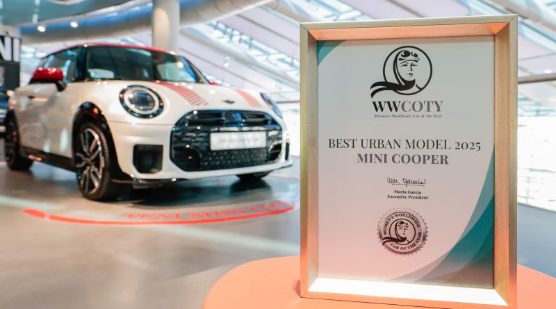 MINI COOPER, WWCOTY JÜRİSİ TARAFINDAN  “EN İYİ ŞEHİR OTOMOBİLİ” SEÇİLDİ